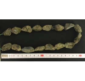 Granate Verde nugget 30 mm.