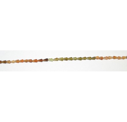 Turmalina Cromada lágrima facetada 5*4 mm.