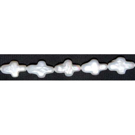 Perla cruz 10*17 mm.