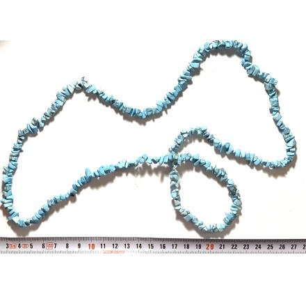 Chips de Turquesa Howlite Azul