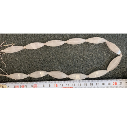 Cuarzo Rosa oliva facetada 10*30 mm