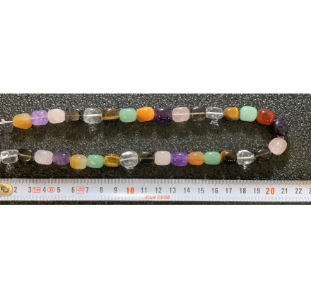 Surtido Multicolor cuboide 10*12 mm.