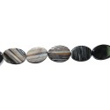 Ágata Negra Veteada oval plano 20*30 mm.